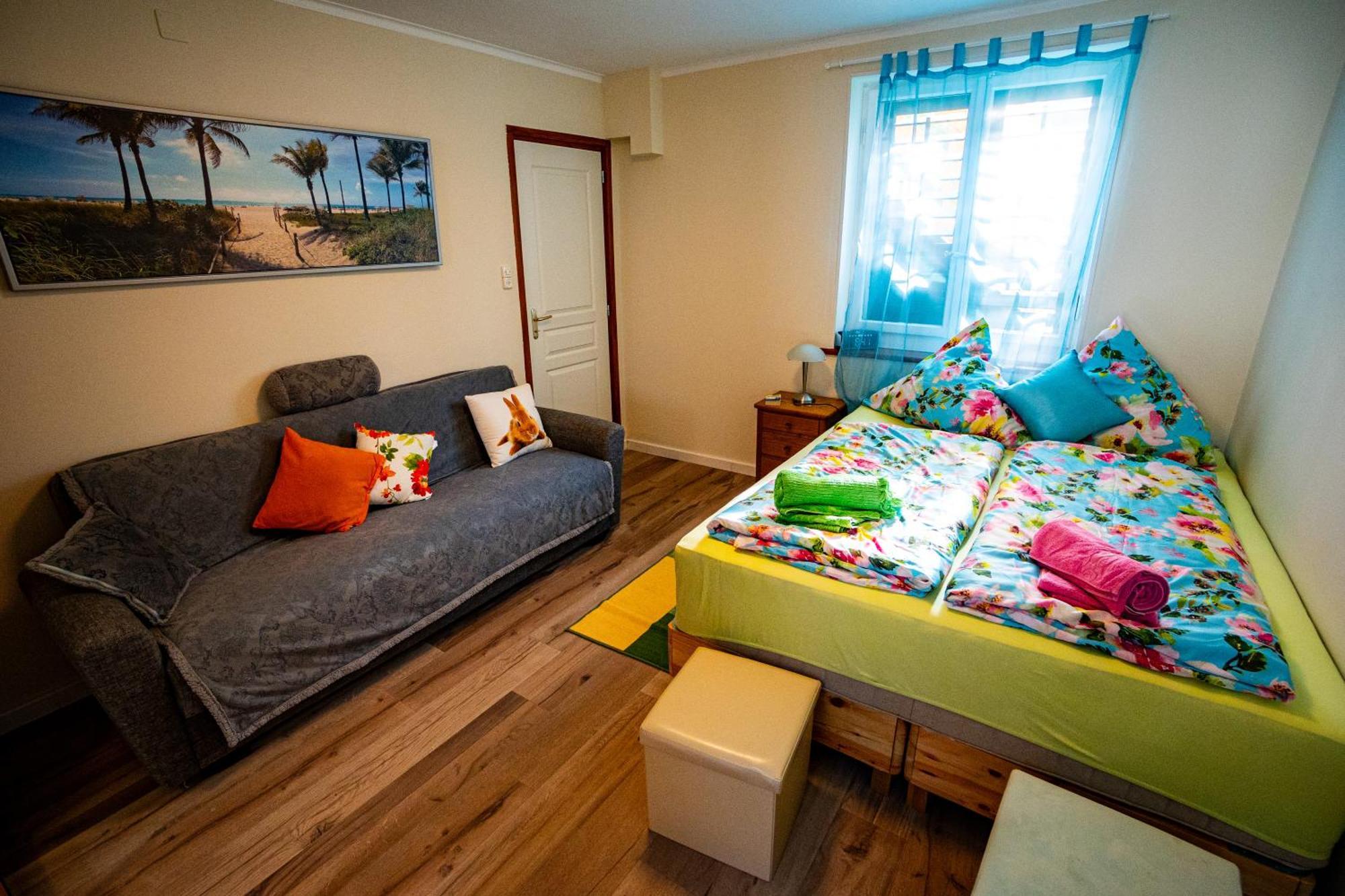 Gemuetliche Wohnung Mit Terasse Und Feuerstelle Lengnau Exterior photo